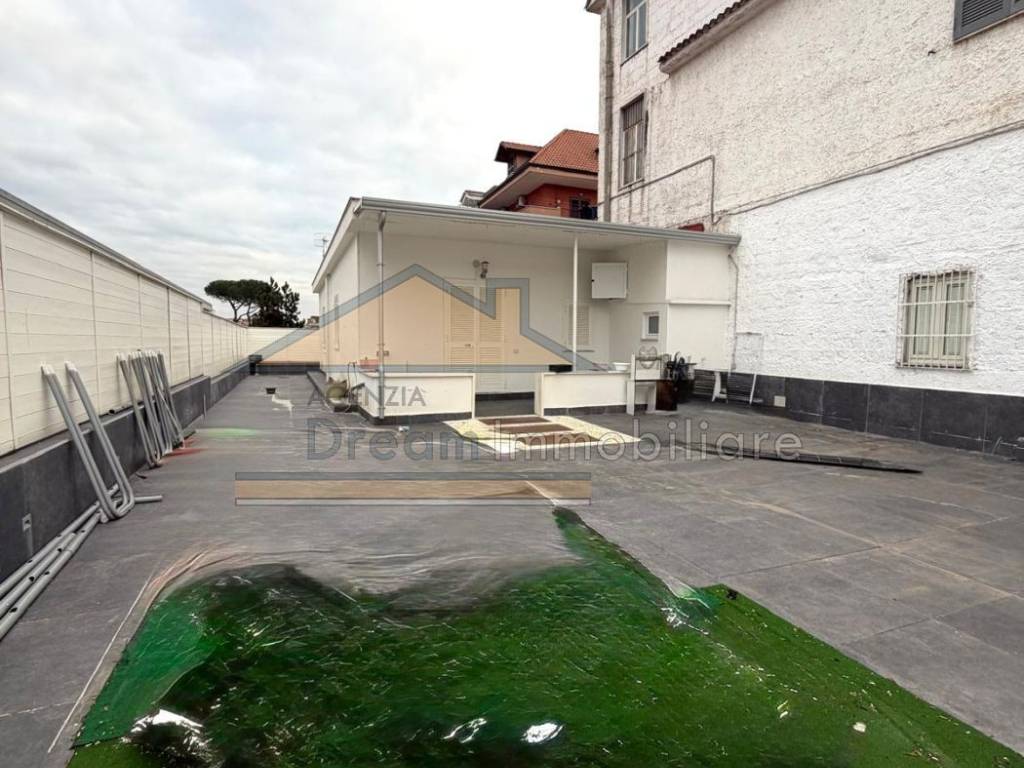 Villa a Giugliano in campania in Via Spazzilli - Foto 4