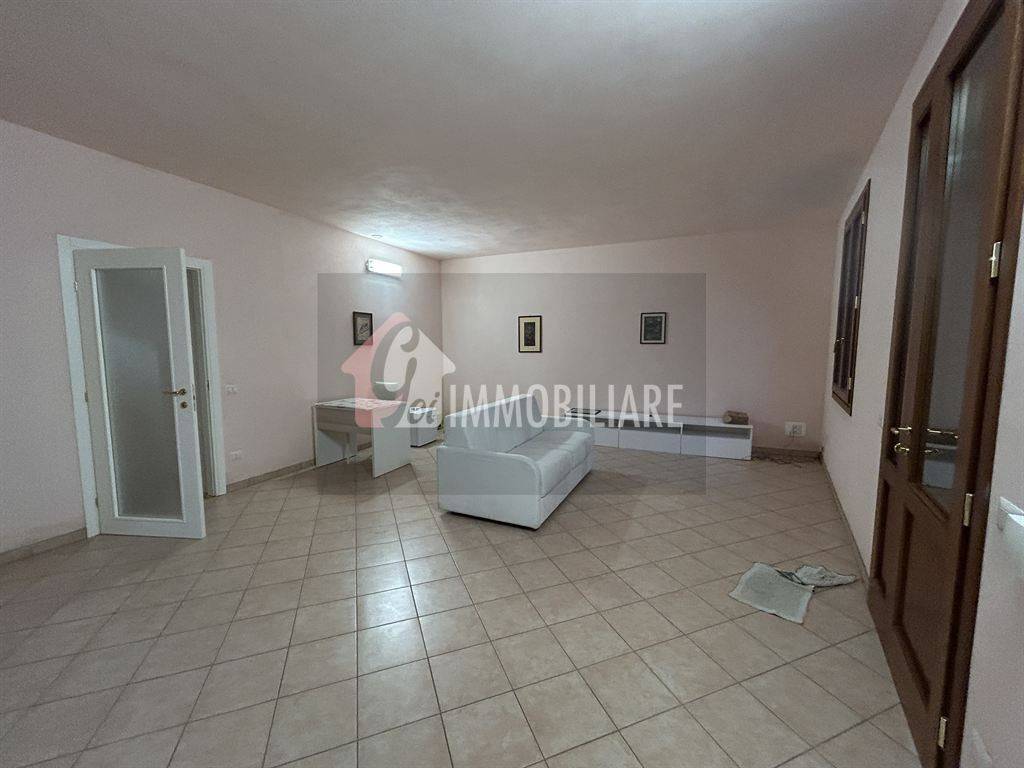 Villa a Sabbioneta in via naviglio, 37 - Foto 4