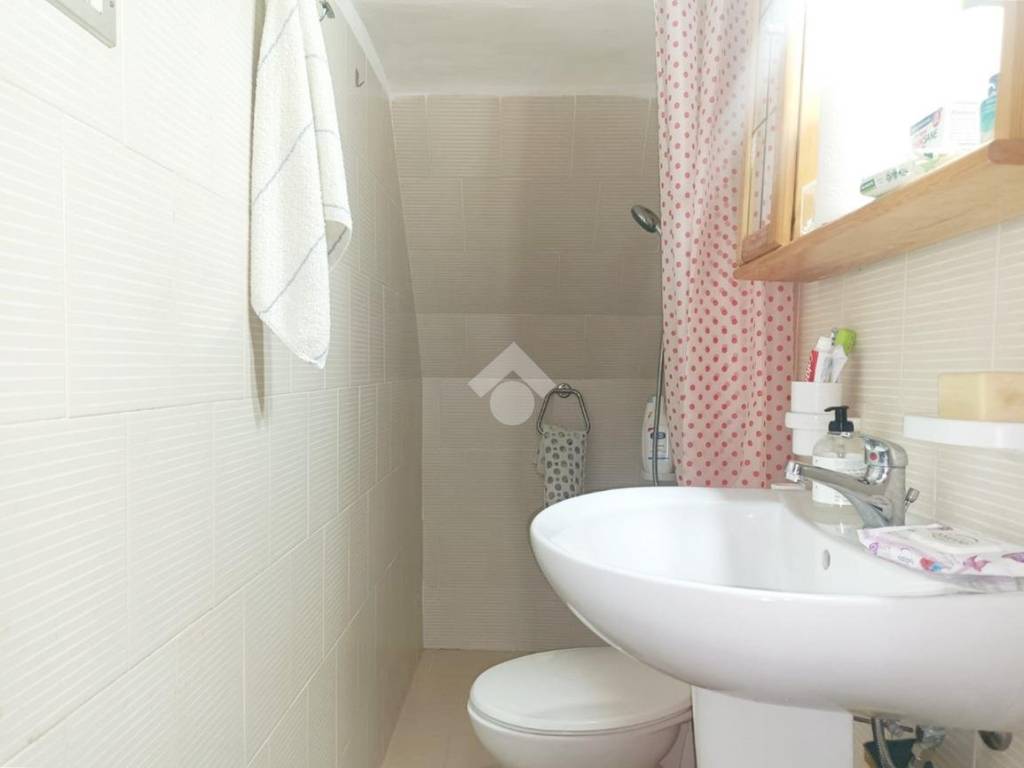 Casa indipendente a Mola di bari in VIA LECCE, 84 - Foto 5