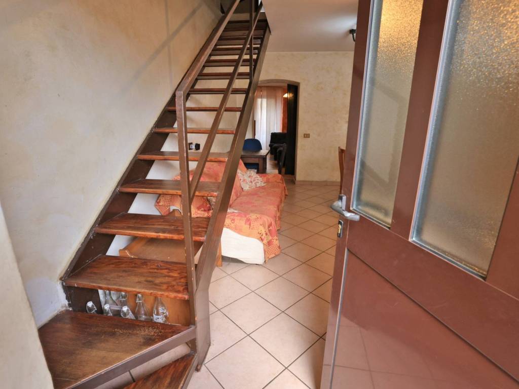 Appartamento a Lurate caccivio in Via Camillo Benso di Cavour, 13 - Foto 4
