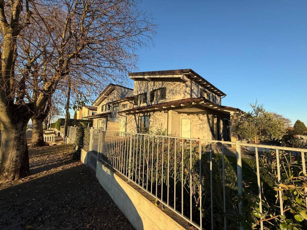 Villa a Alessandria in Strada Cascinagrossa, 23 - Foto 4
