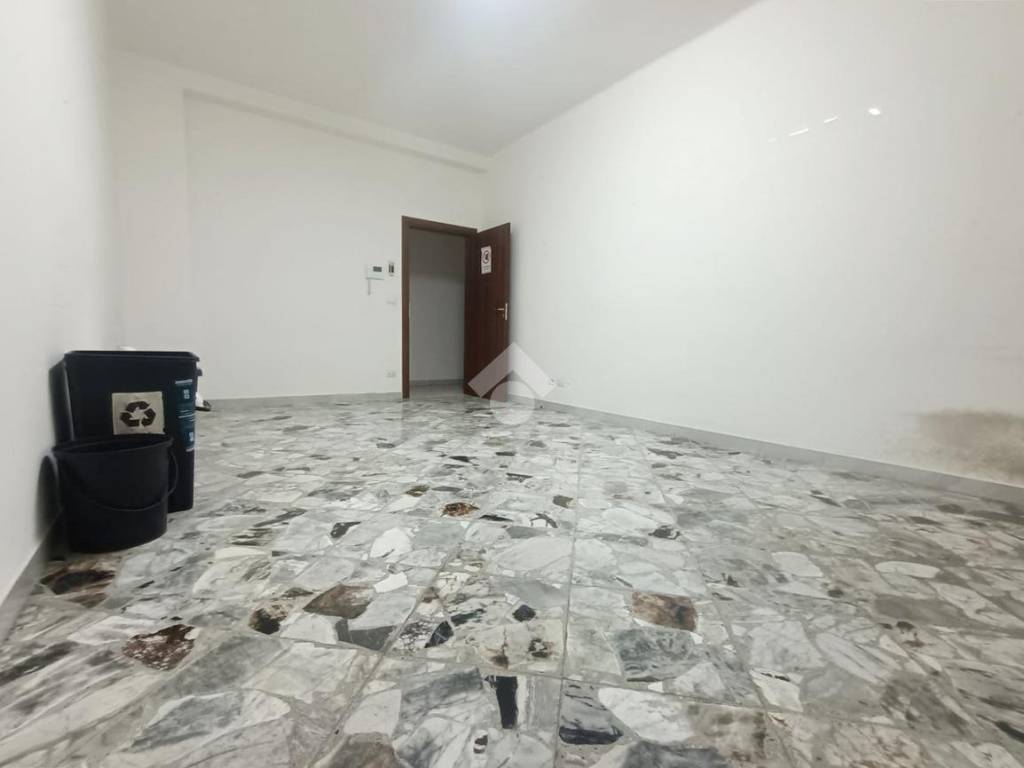 Appartamento a Mola di bari in Via Van Westerhout, 29 - Foto 5