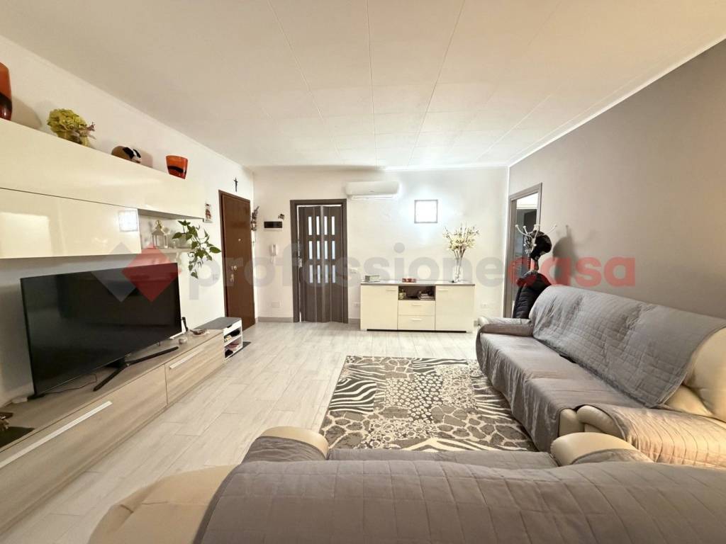 Appartamento a Cesano boscone in Via Rossini , 12 - Foto 5