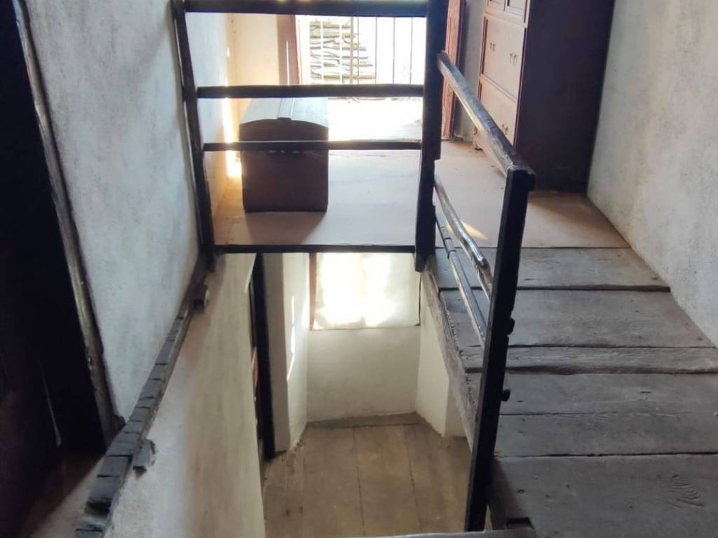 Casa indipendente a Valle cannobina in Via Vittorio Emanuele III - Spoccia - Foto 3