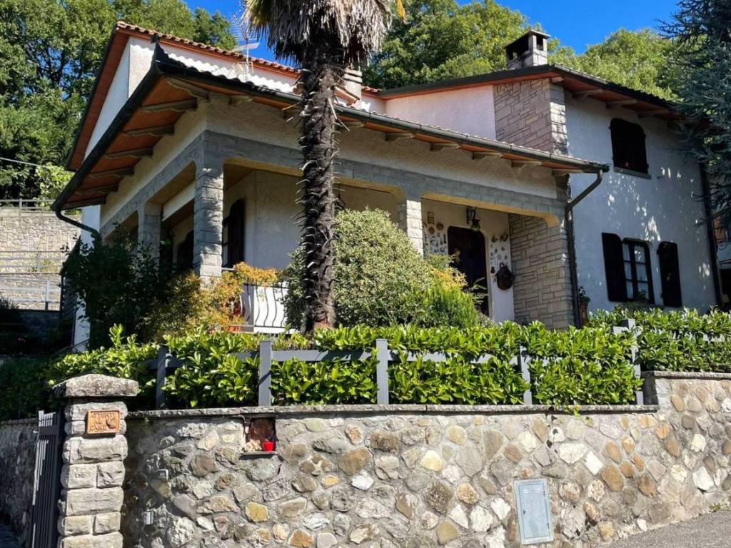 Villa a Chitignano in VIA VILLAGGIO BENEDETTI, 35 - Foto 2