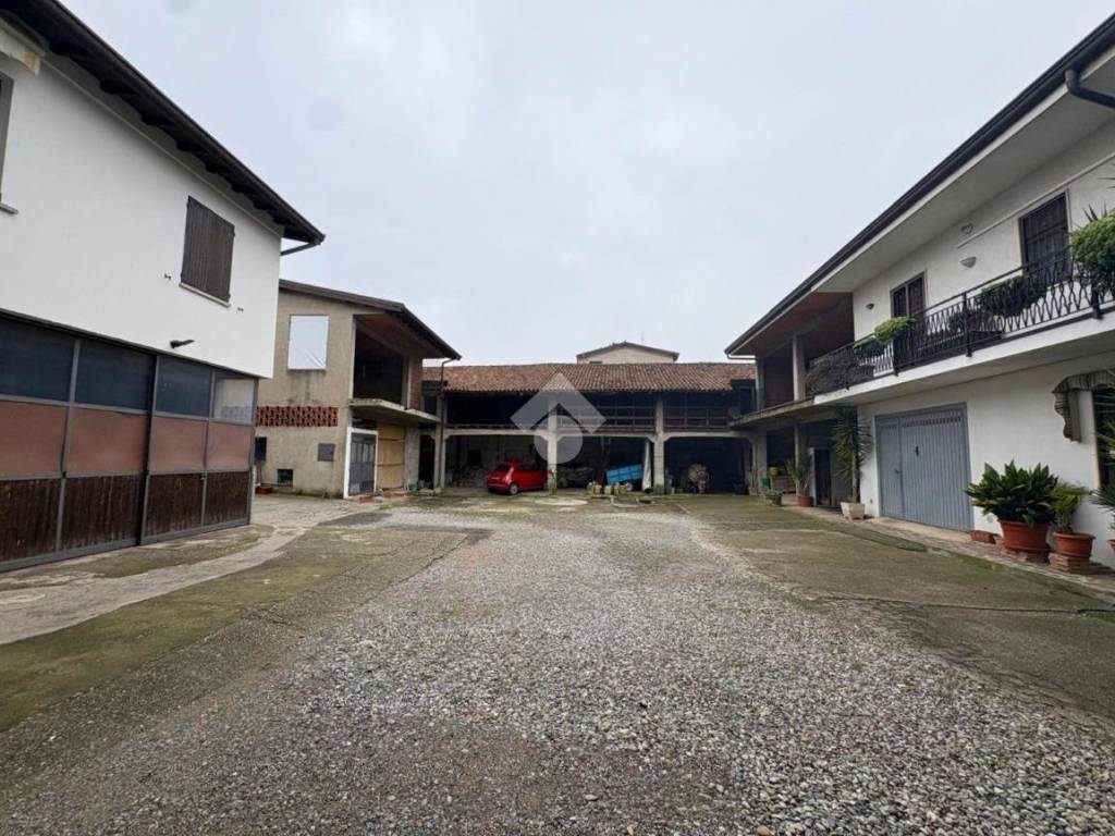 Rustico / casale a Brembate in Via Grignano, 17 - Foto 3