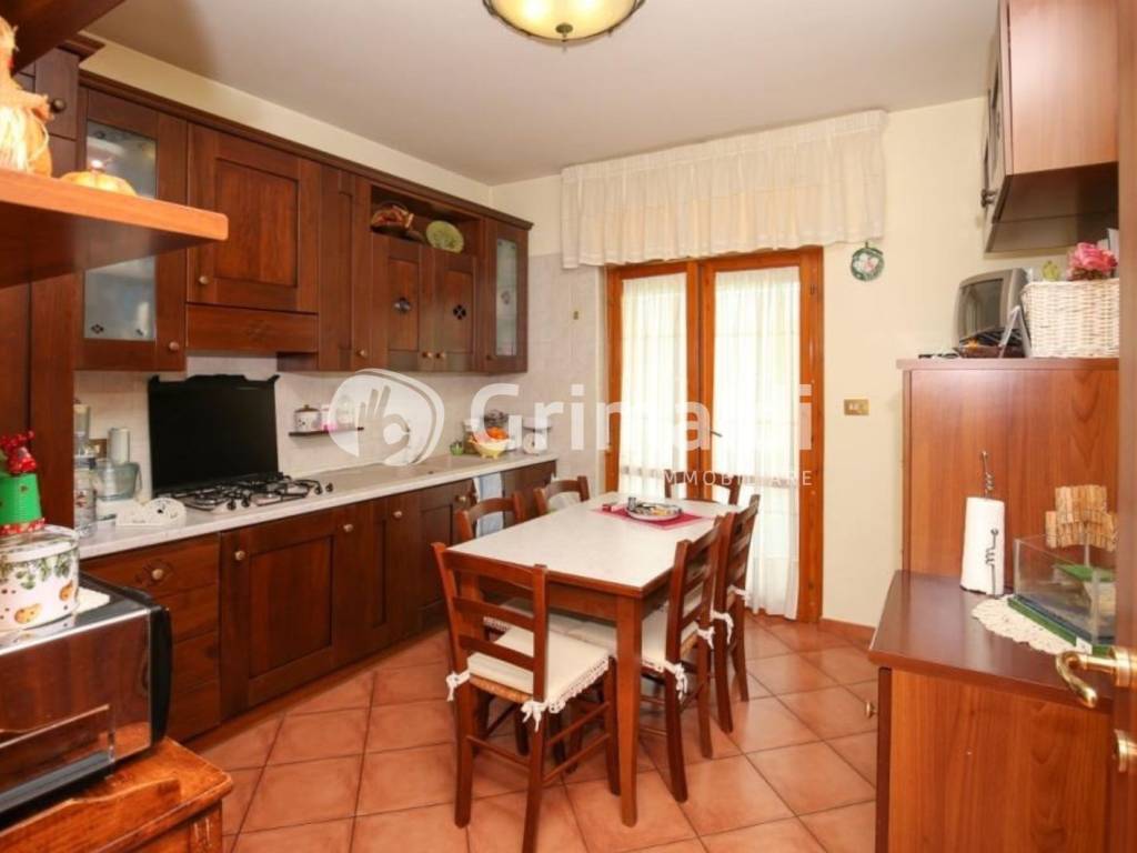 Appartamento a Montecorvino pugliano in Viale Giuseppe Verdi, 33 - Foto 5