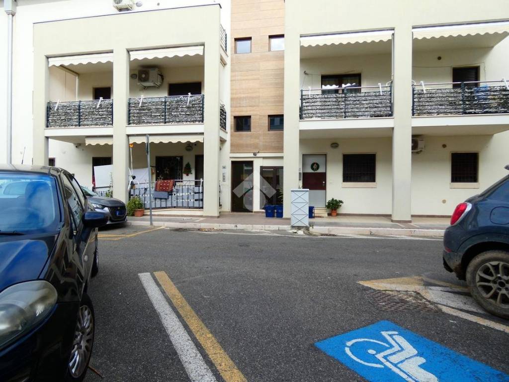 Appartamento a Policoro in Largo Sant'Uberto, 69 - Foto 2