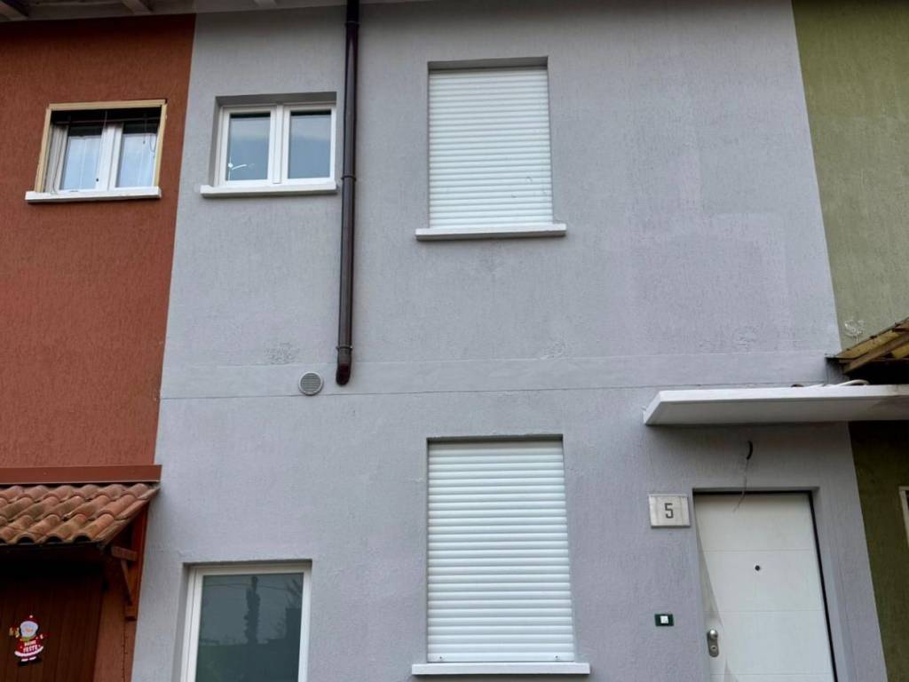 Villetta a schiera a Brescia in Via 13 Villaggio Badia - Foto 5
