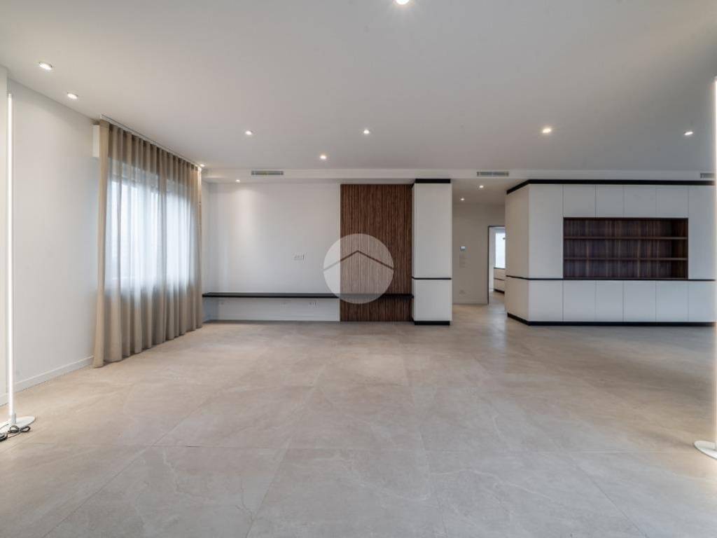 Appartamento a Verona in Via Francesco Morosini, 8 - Foto 3