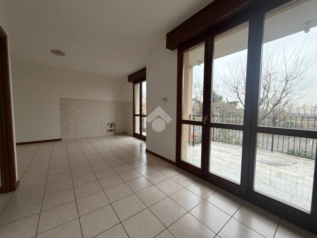 Appartamento a Grassobbio in Via Zanica, 2 - Foto 2