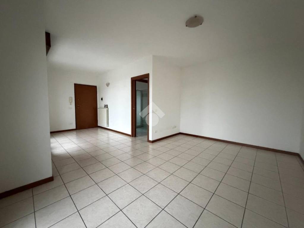 Appartamento a Grassobbio in Via Zanica, 2 - Foto 4