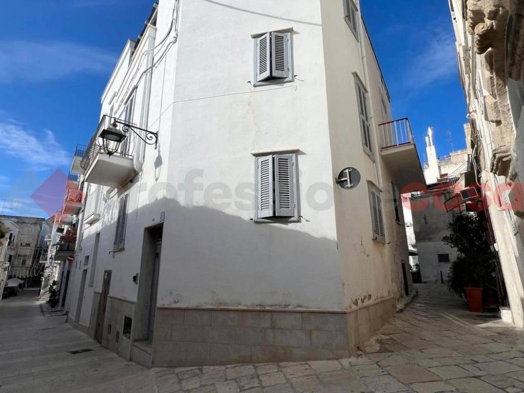 Casa indipendente a Monopoli in ZONA STORICA - Foto 4