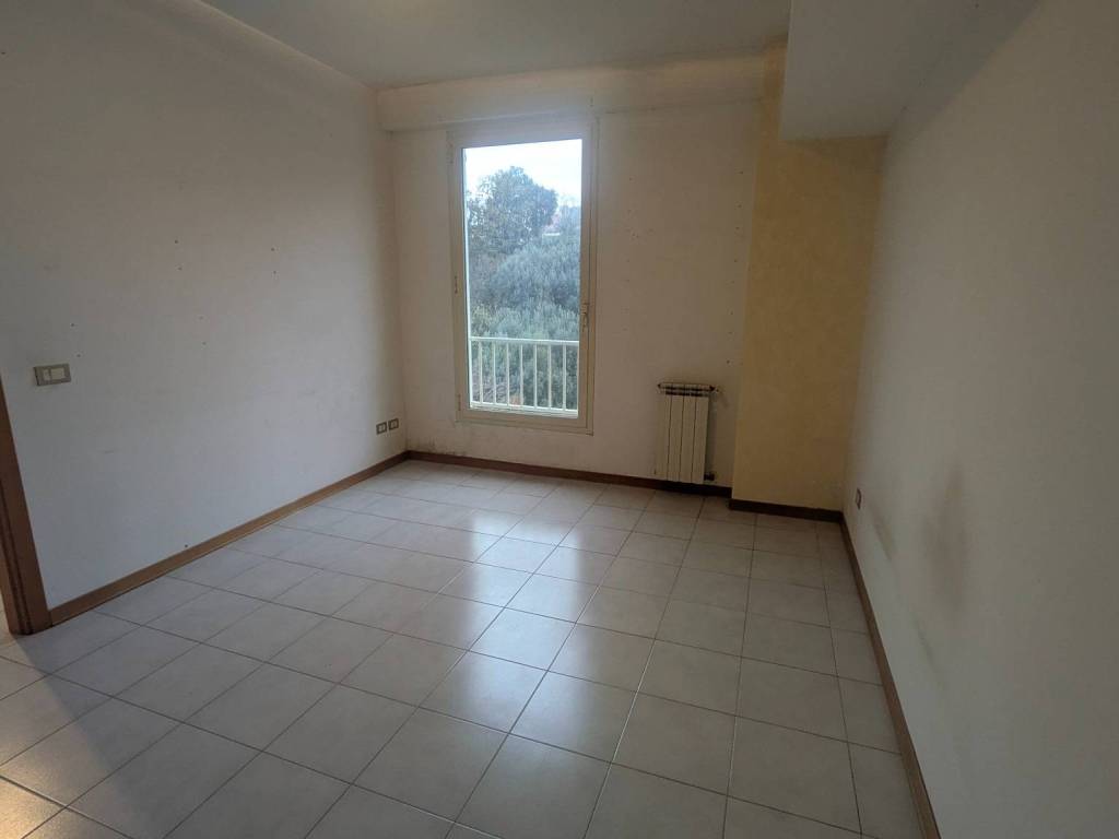 Appartamento a Genova in Via Evasio Montanella, 120 - Foto 4