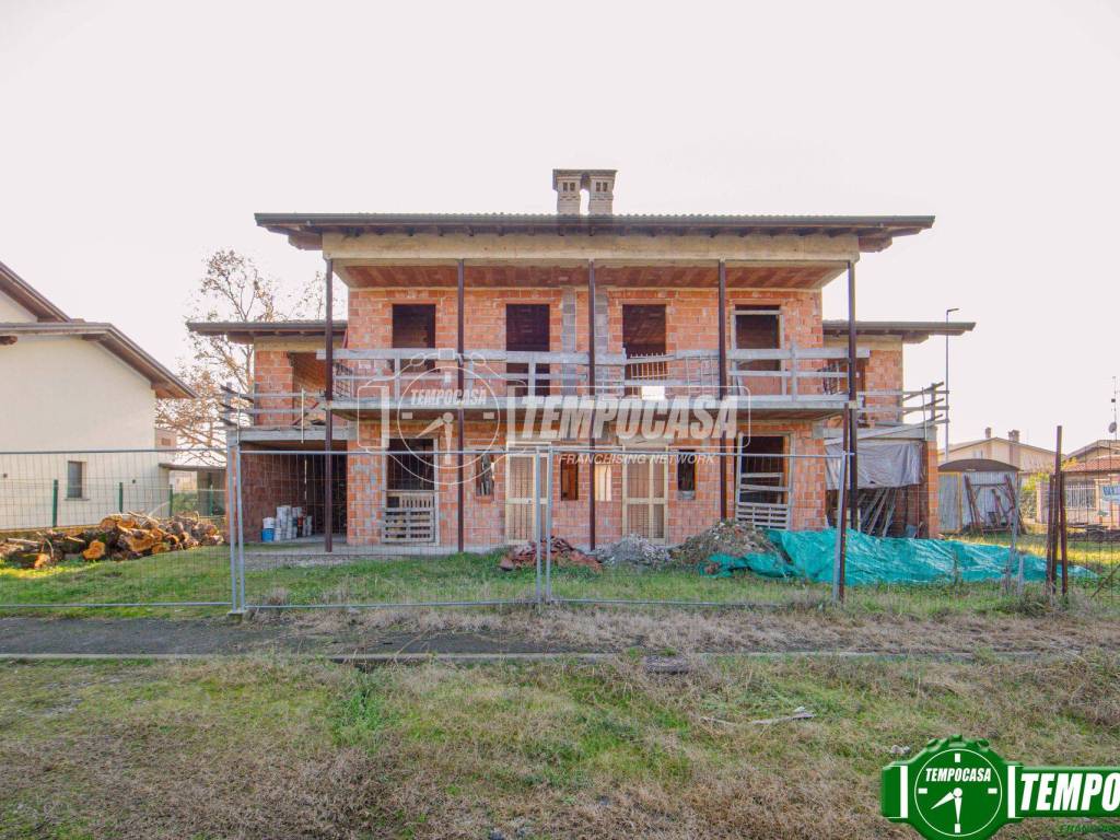Villa a Pinarolo po in Via Papa Giovanni XXIII - Foto 2