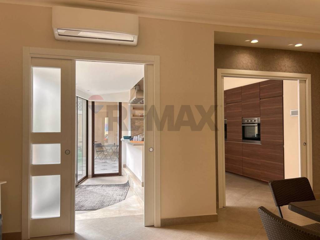 Casa indipendente a Aci sant'antonio in Via Roma - Foto 5