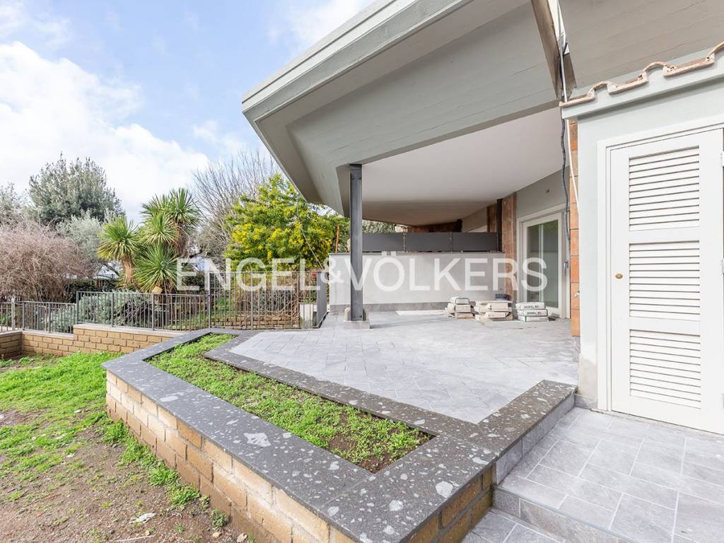 Appartamento a Trevignano romano in Via Bernardino Francesconi - Foto 2