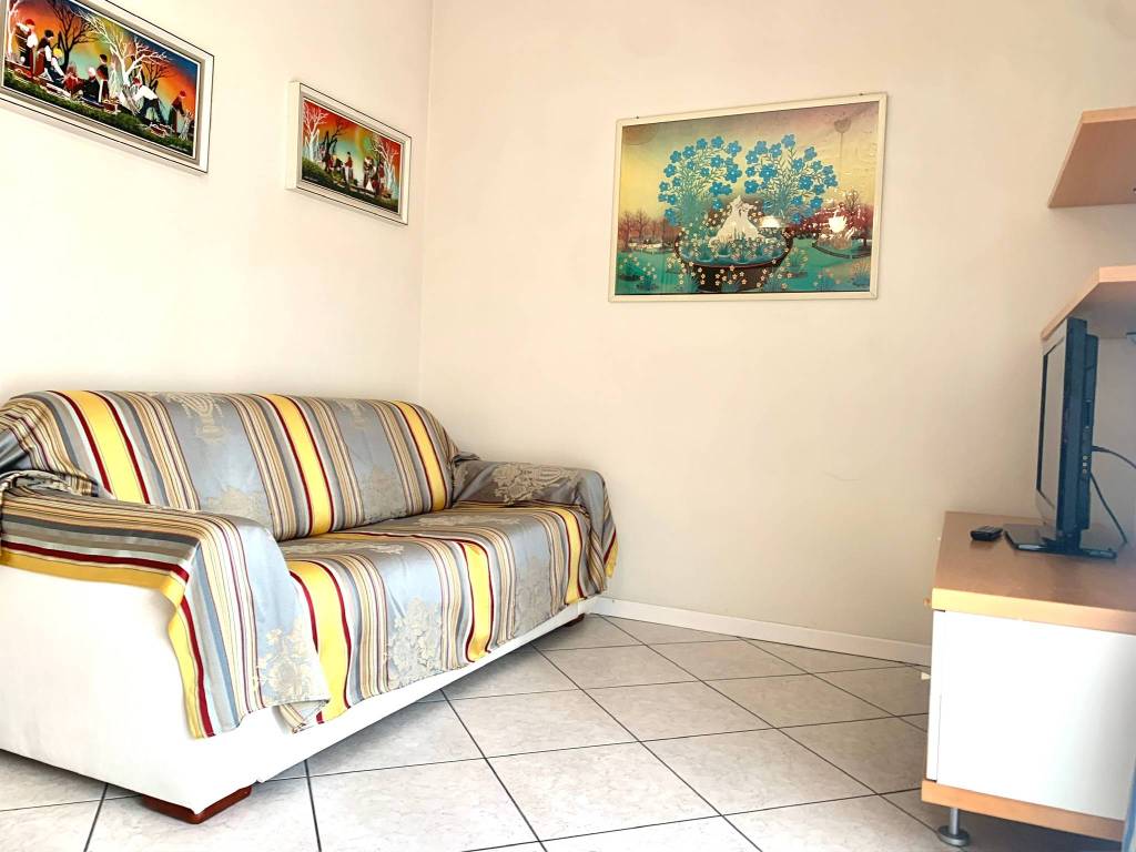 Appartamento a Riccione in Viale Damiano Chiesa - Foto 3