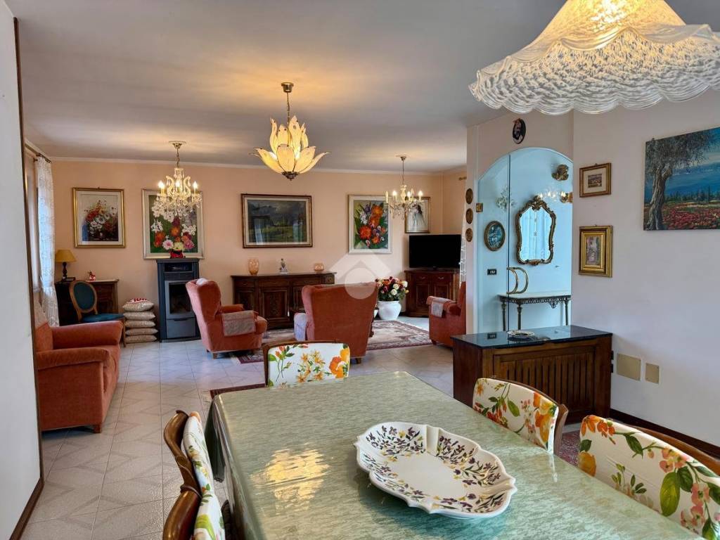 Villa a Feltre in via Telva, 46 - Foto 3