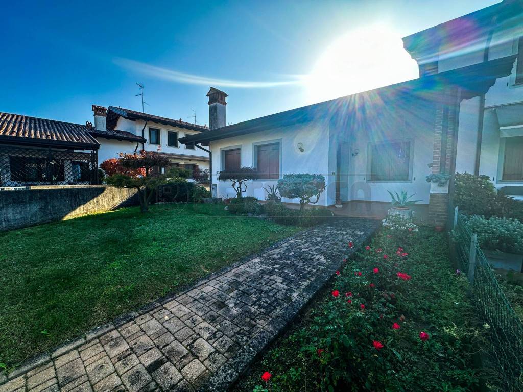 Villetta a schiera a Pocenia in Via Julia - Foto 4