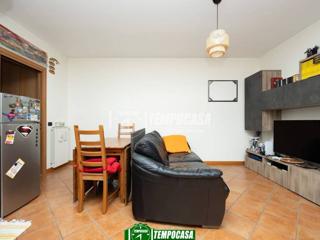 Appartamento a Capriate san gervasio in Via Carlo Alberto Dalla Chiesa 24 - Foto 3