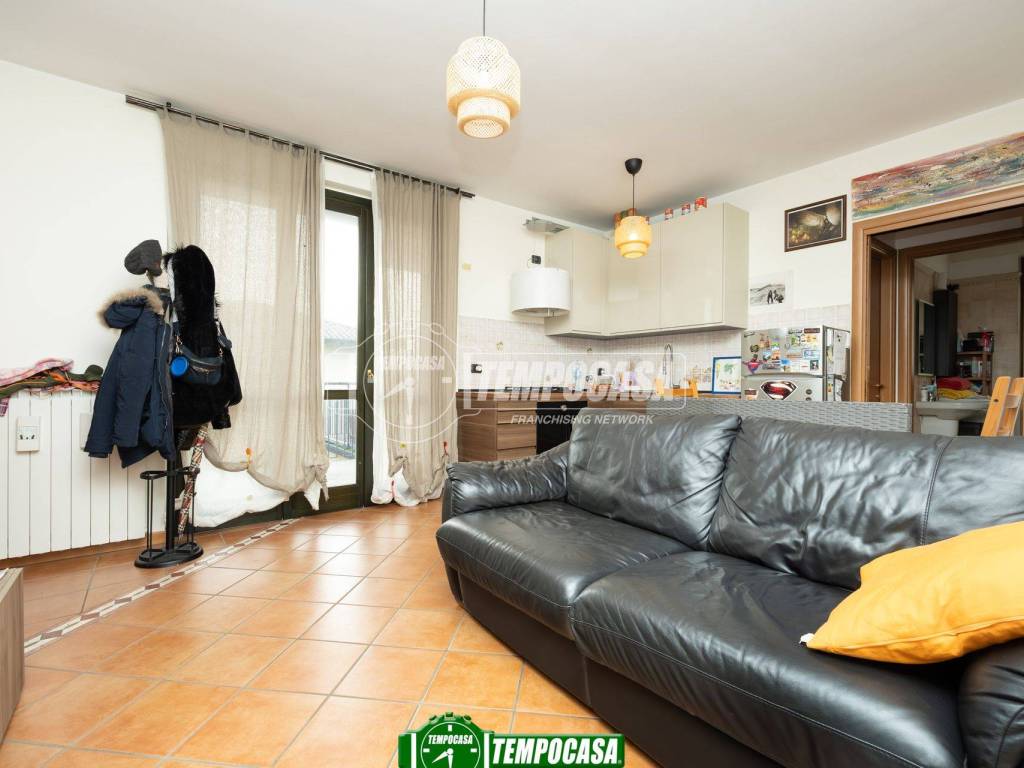 Appartamento a Capriate san gervasio in Via Carlo Alberto Dalla Chiesa 24 - Foto 4