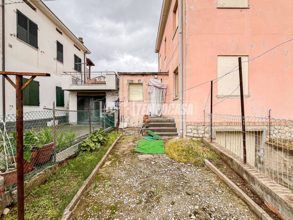 Villa a Santarcangelo di romagna in Via Rimini, San Michele 4 - Foto 4