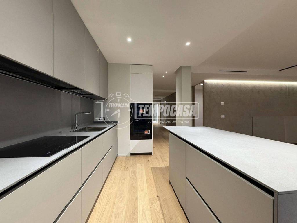 Appartamento a Abano terme in Via Giovanni Battista Moroni, 11 - Foto 3