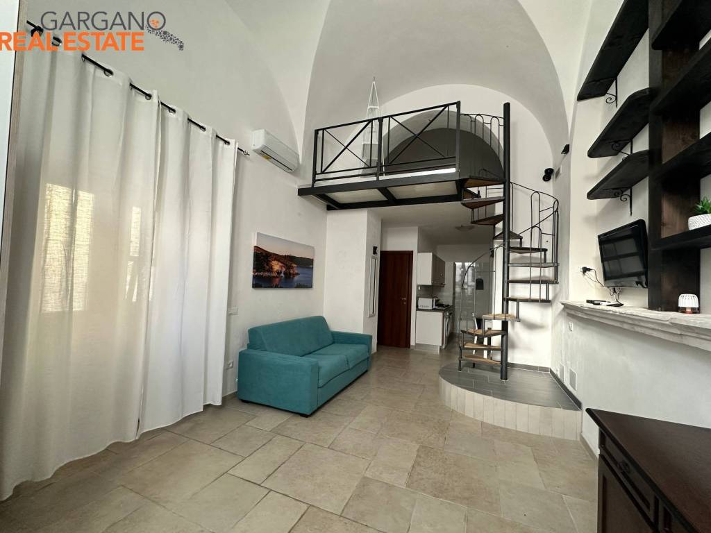 Appartamento a Vieste in Lungomare Cristoforo Colombo - Foto 3