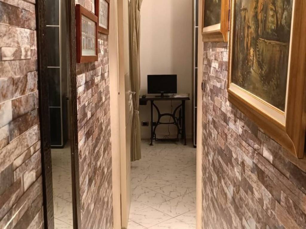 Appartamento a Genova in Via Sestri, 55 - Foto 3