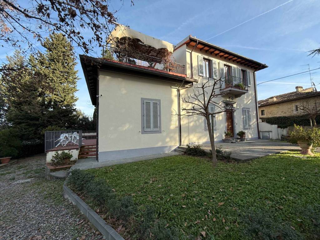 Villa a Fiesole in Via Francesco Poeti - Foto 3