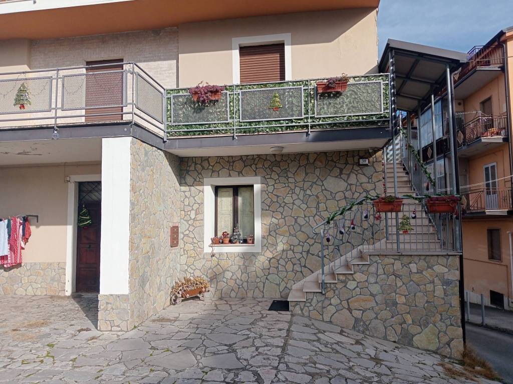 Appartamento a Potenza in Via San Vincenzo de Paoli - Foto 2