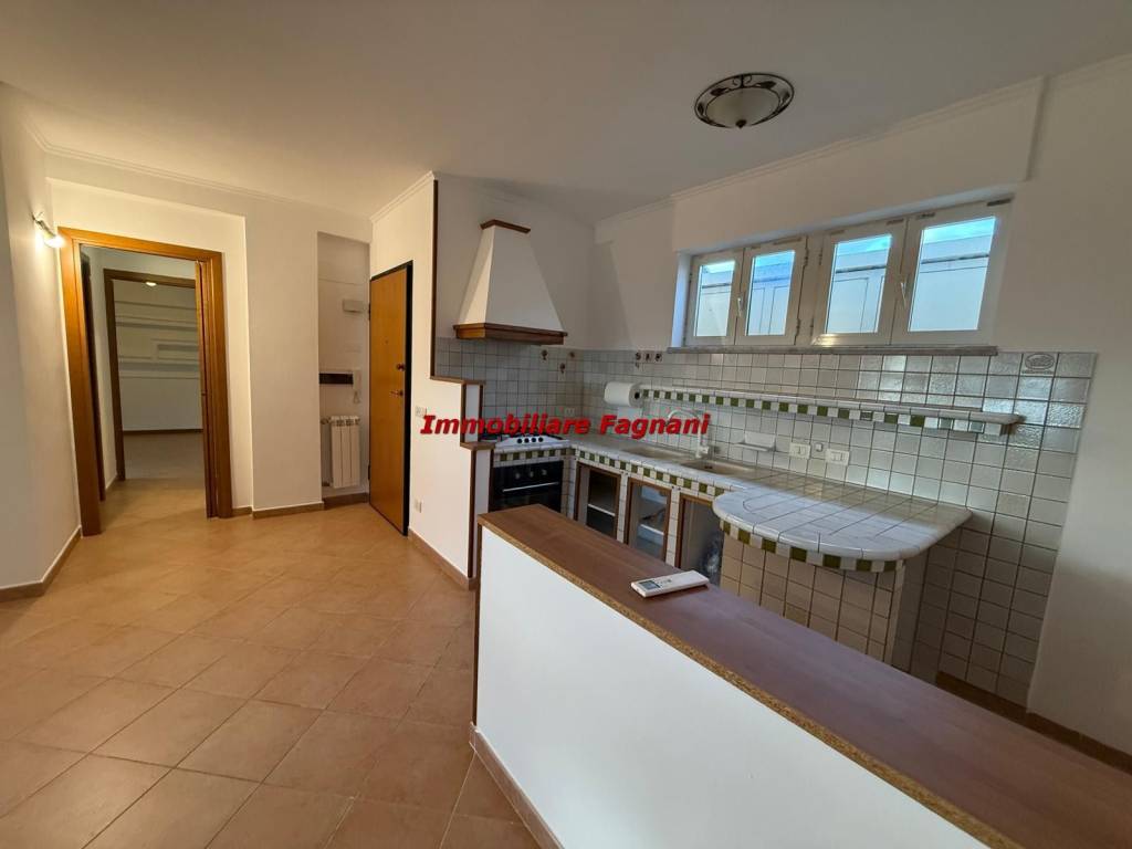 Appartamento a Velletri in Via Ponte di Ferro - Foto 2