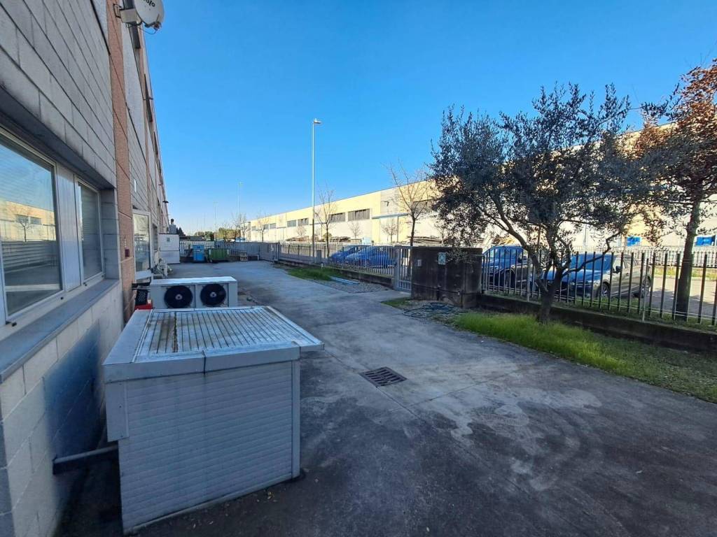 Immobile a Brusaporto in Via Artigiani - Foto 3