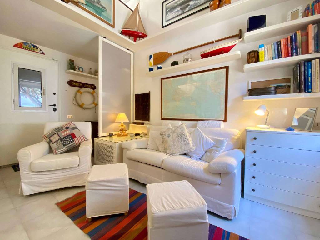 Loft / open space a San felice circeo in piazza Giuseppe Mazzini - Foto 2