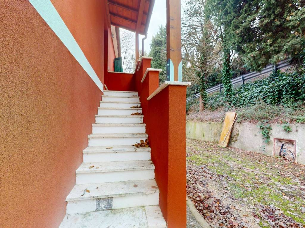 Appartamento a Agugliano in Via Aurelio Saffi - Foto 2