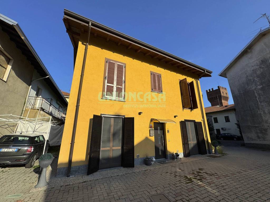 Appartamento a Lonate ceppino in Via Trento, 8 - Foto 2