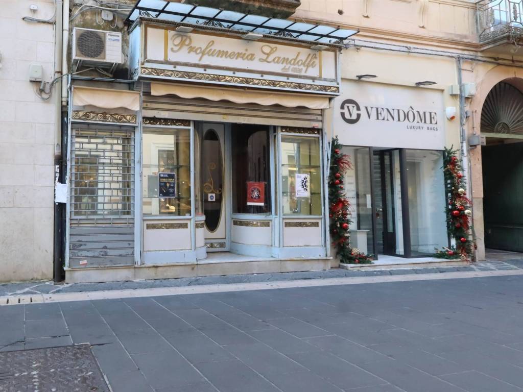Immobile a Caserta in Via Mazzini , 13 - Foto 2