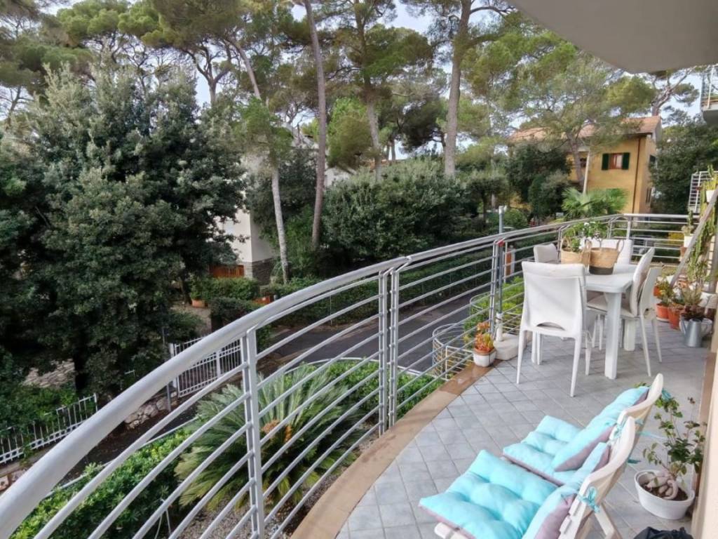 Appartamento a Rosignano marittimo in Via Benvenuto Cellini - Foto 2