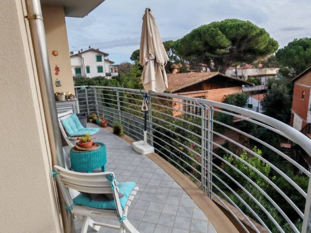 Appartamento a Rosignano marittimo in Via Benvenuto Cellini - Foto 3