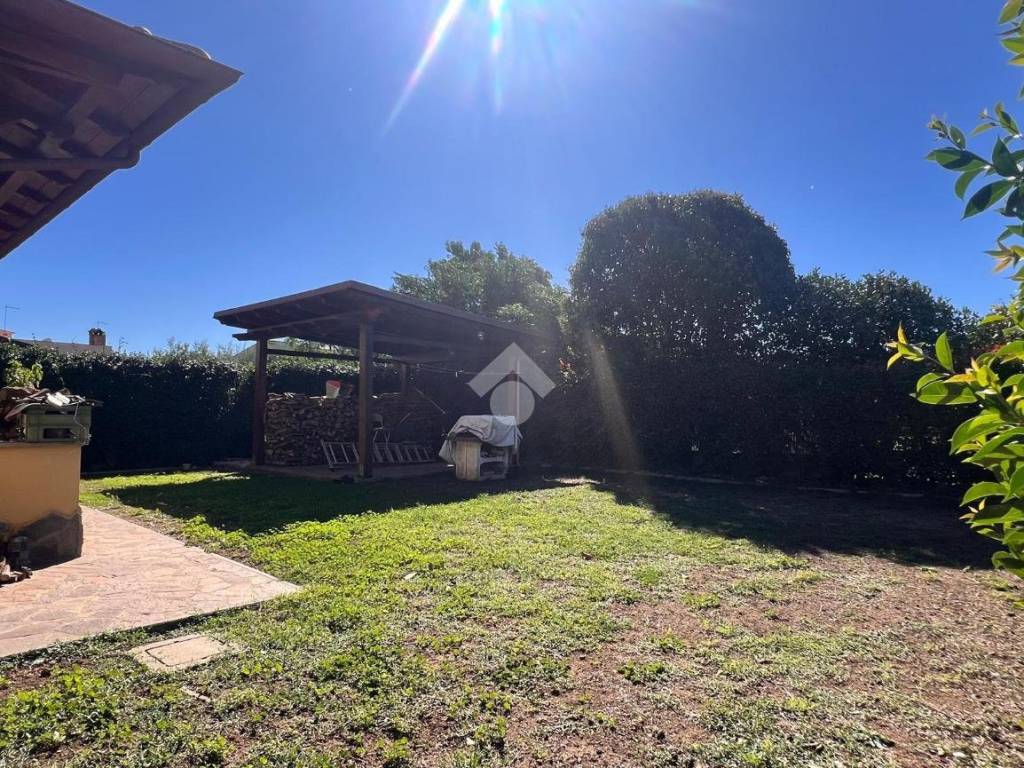 Villa a Anguillara sabazia in Via dei Giunchi, 3 - Foto 3