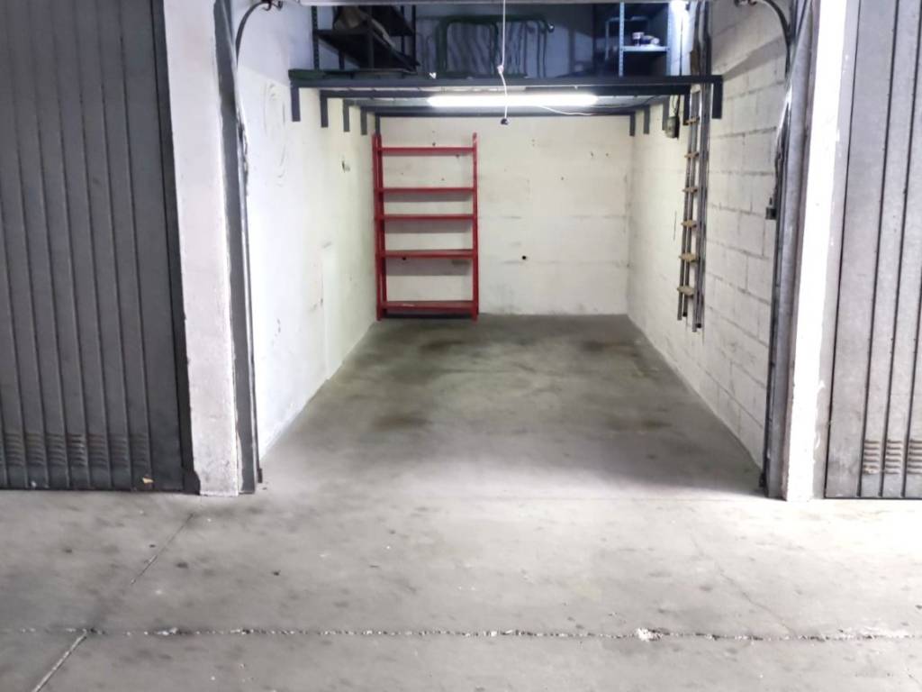 Box / garage a Bolzano in Via Resia, 24 - Foto 2