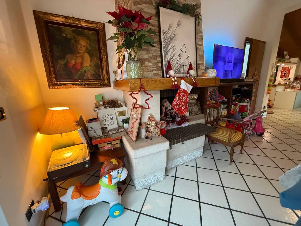 Appartamento a Cantù in Via Domea, 59 - Foto 5