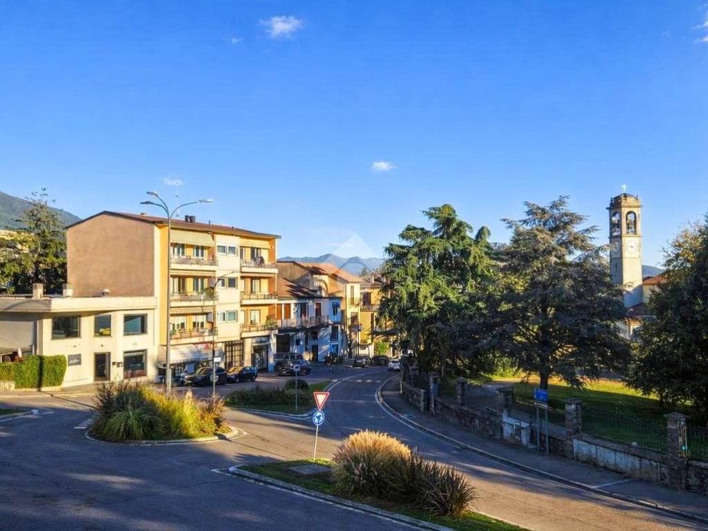 Immobile a Erba in Corso XXV Aprile, 31 - Foto 2