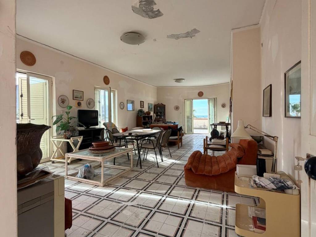 Appartamento a Castel volturno in Viale Darsena Orientale, 7 - Foto 5
