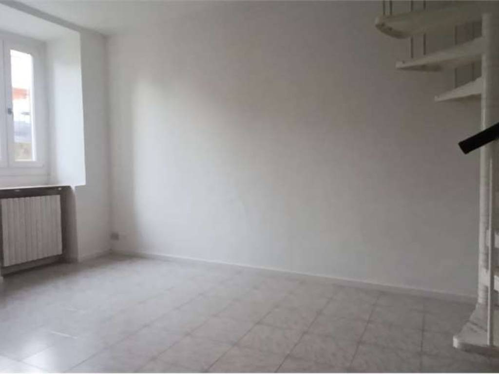 Appartamento a Dolzago in Via Parini - Foto 4