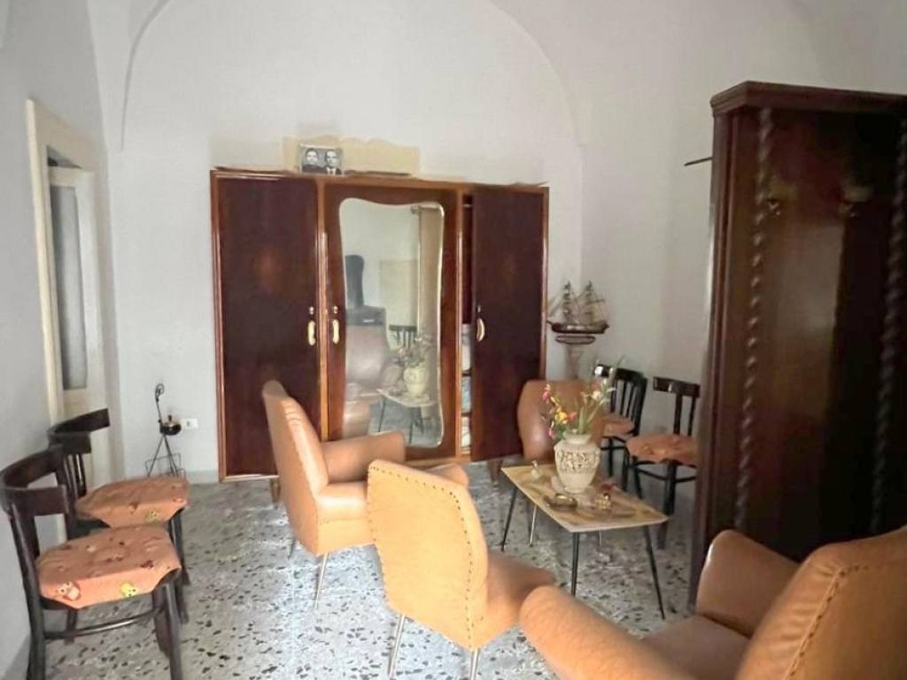 Casa indipendente a Ceglie messapica in Vico 4 Monte - Foto 5