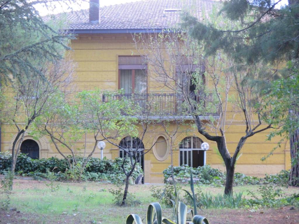 Villa a Pietrelcina in Viale Cappuccini - Foto 4