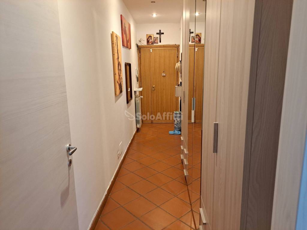 Appartamento a Colonna in Via della Fontana, 12 - Foto 2