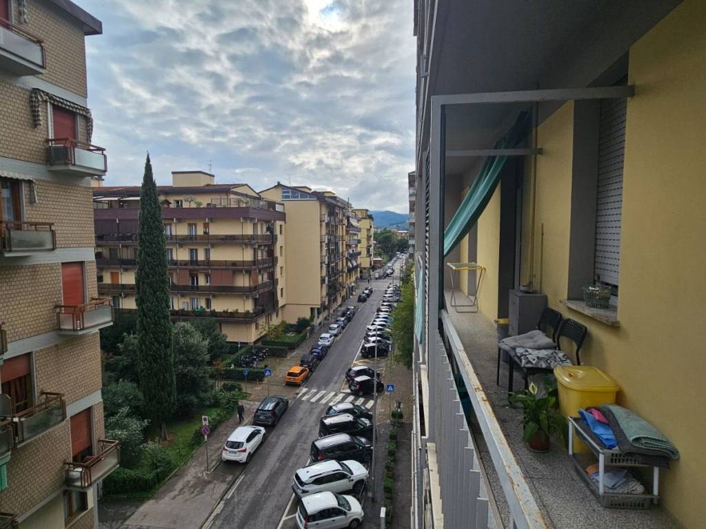 Appartamento a Scandicci in Via Grazia Deledda - Foto 5